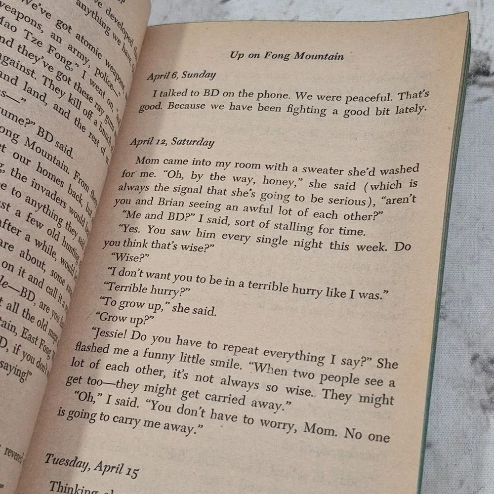 Dear Bill, Remember Me? And Other Stories by Mazer, Norma Fox Vtg PB 1978